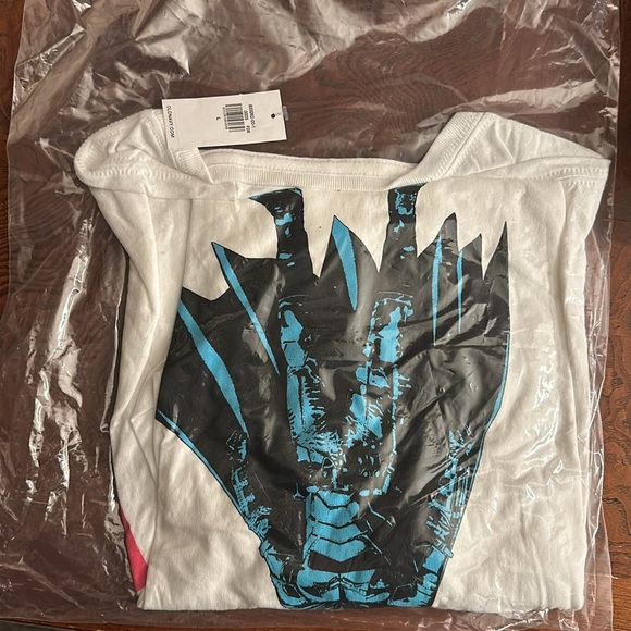 DC Comics The Batman Graphic T-Shirt - Picture 4 of 5